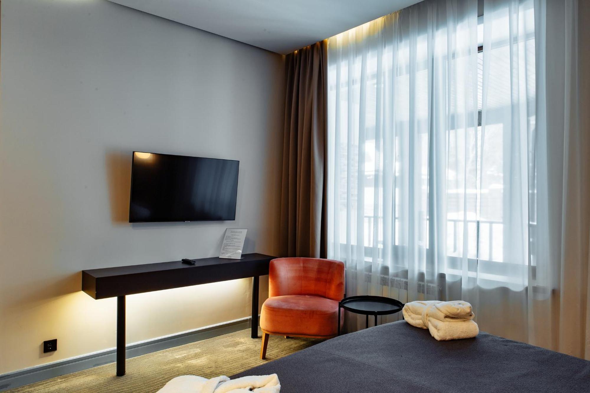 Дом У Озера Hotel Hồ Borovoye Ngoại thất bức ảnh