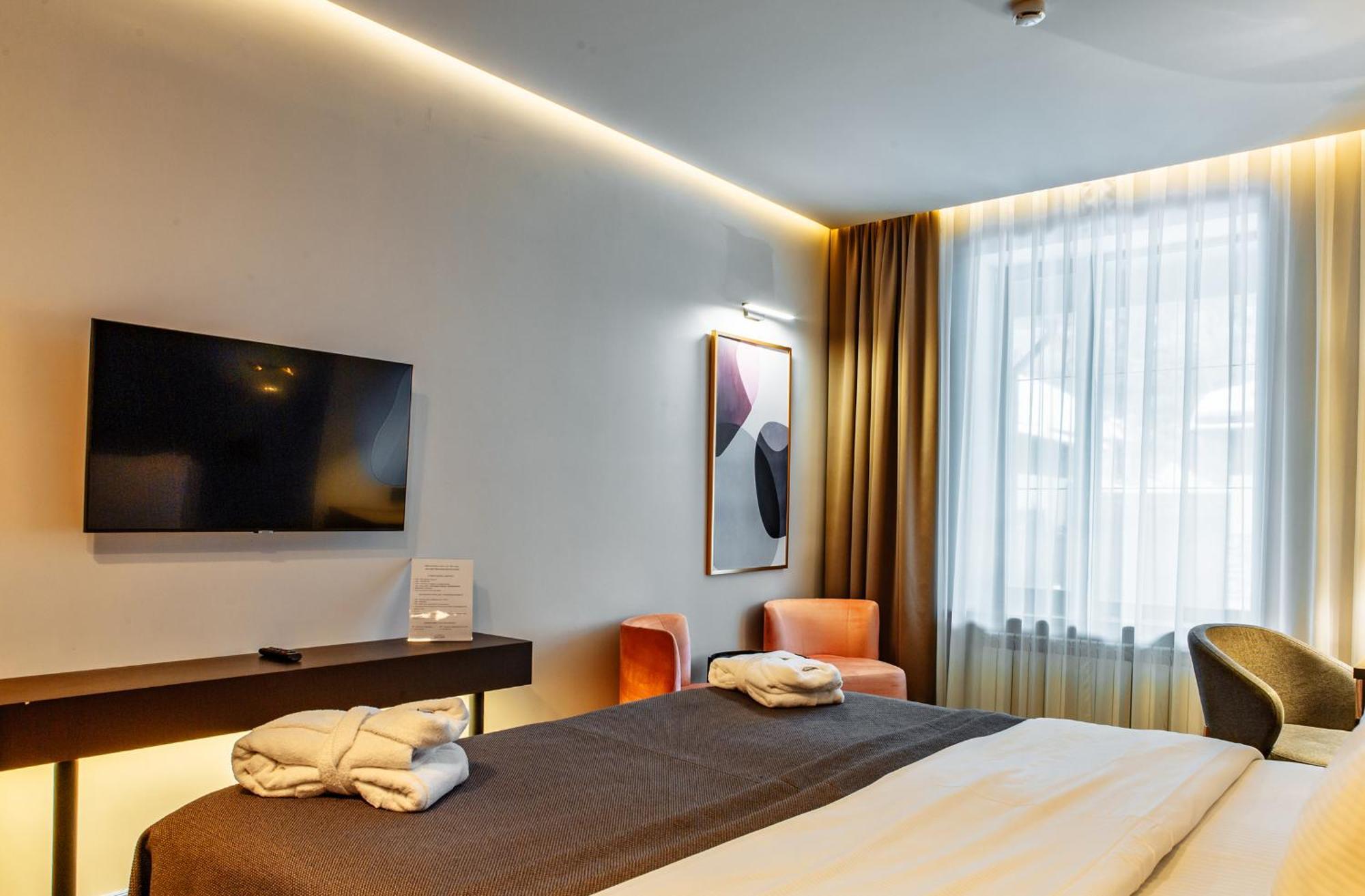 Дом У Озера Hotel Hồ Borovoye Ngoại thất bức ảnh